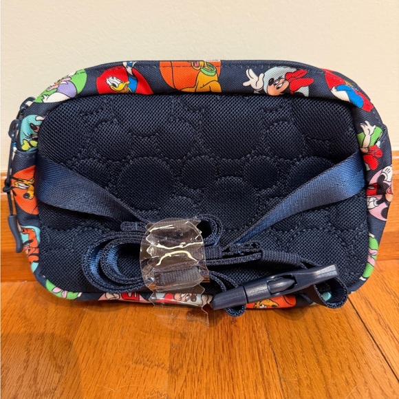 Disney Character Print Belt Bag - NWT - Picture 2 of 2